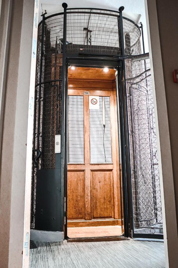 Hotel Ambassadeur Lille Luaran gambar
