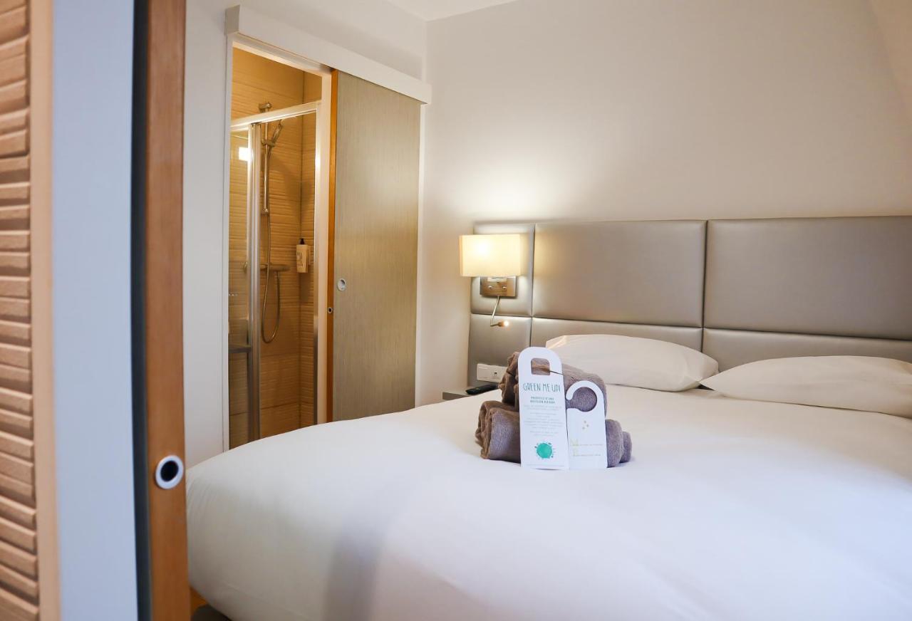 Hotel Ambassadeur Lille Luaran gambar